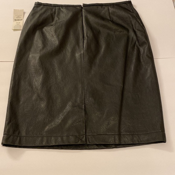 Valerie Stevens , Black Skirt, Size 6, New With Tags, - Picture 3 of 16